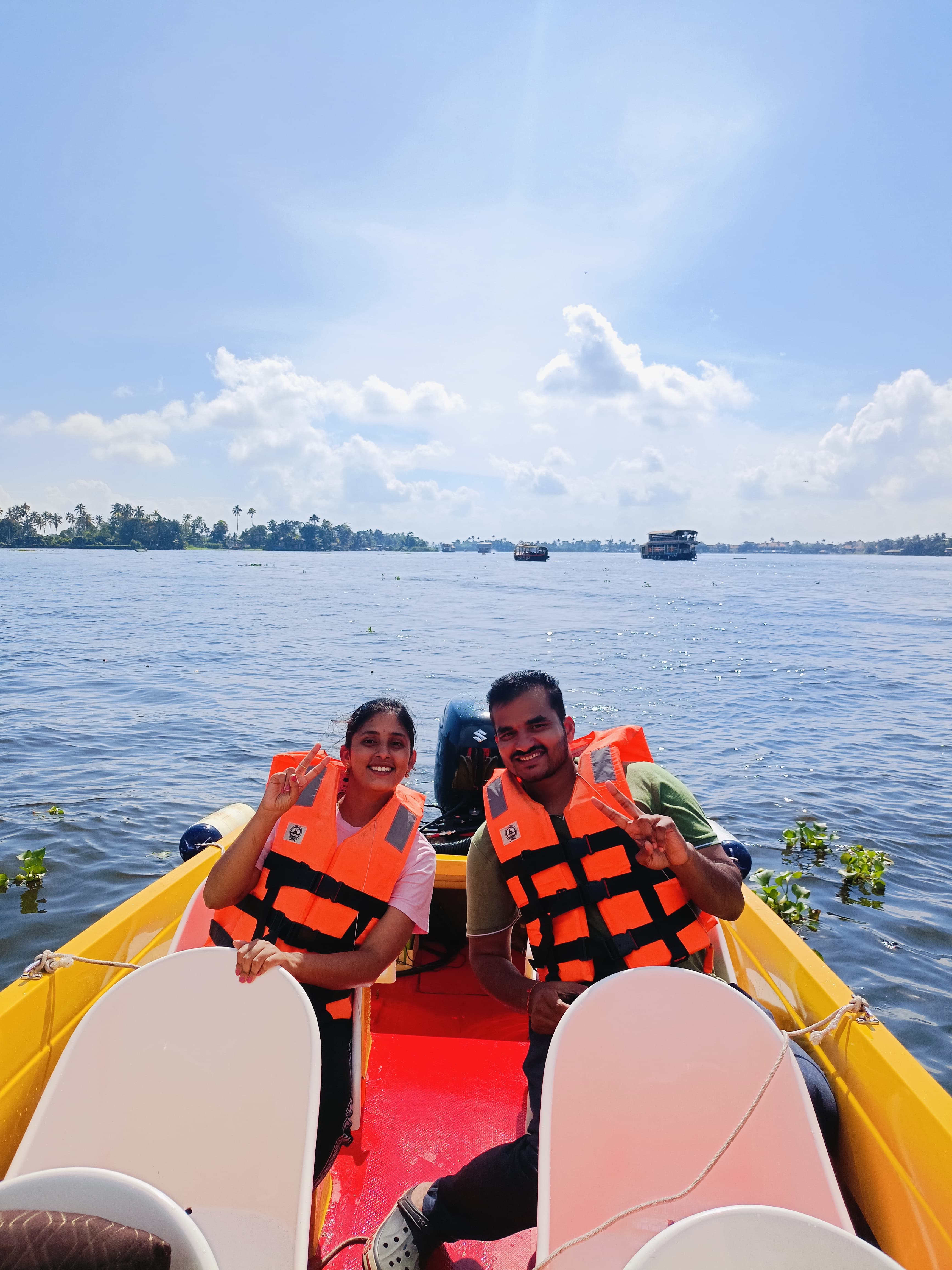 Punnamada Backwaters